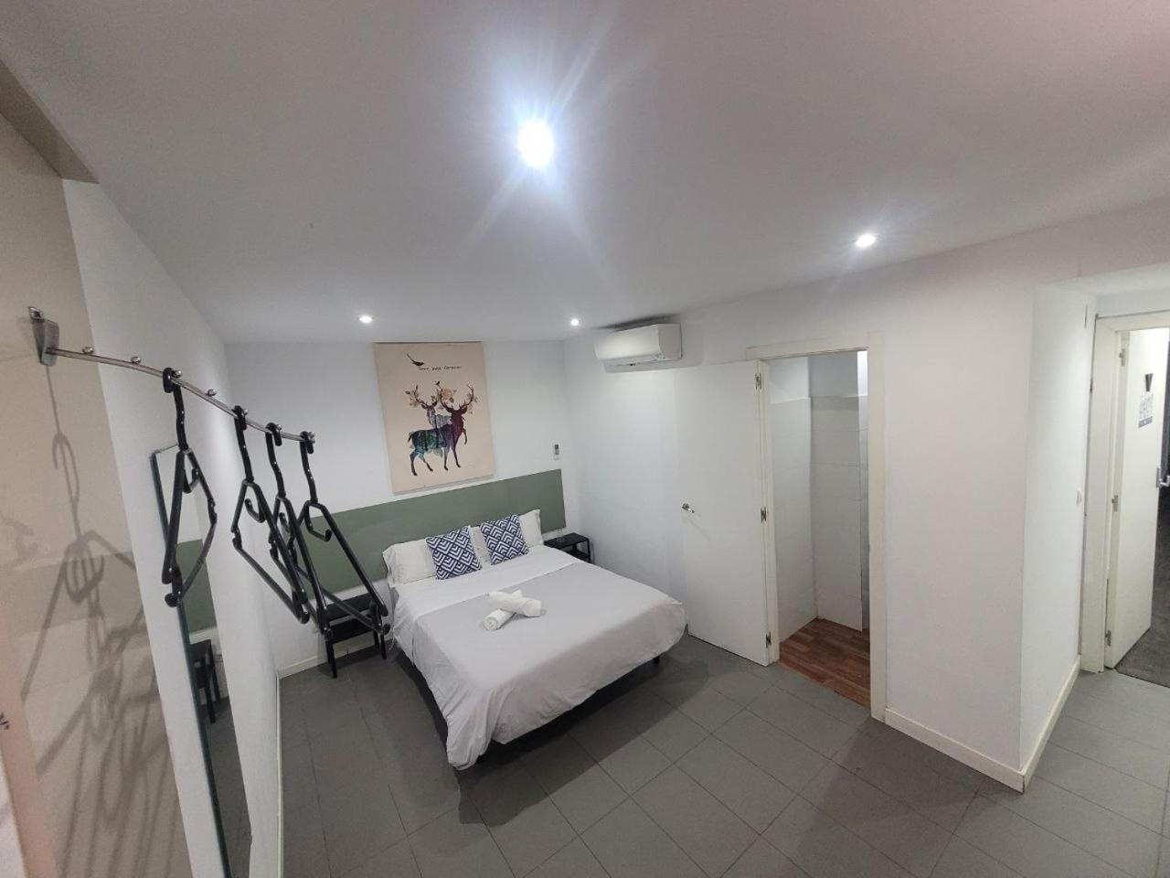 Ayz Frailes - Auto Check-In Property (Adults Only) Malaga Bagian luar foto